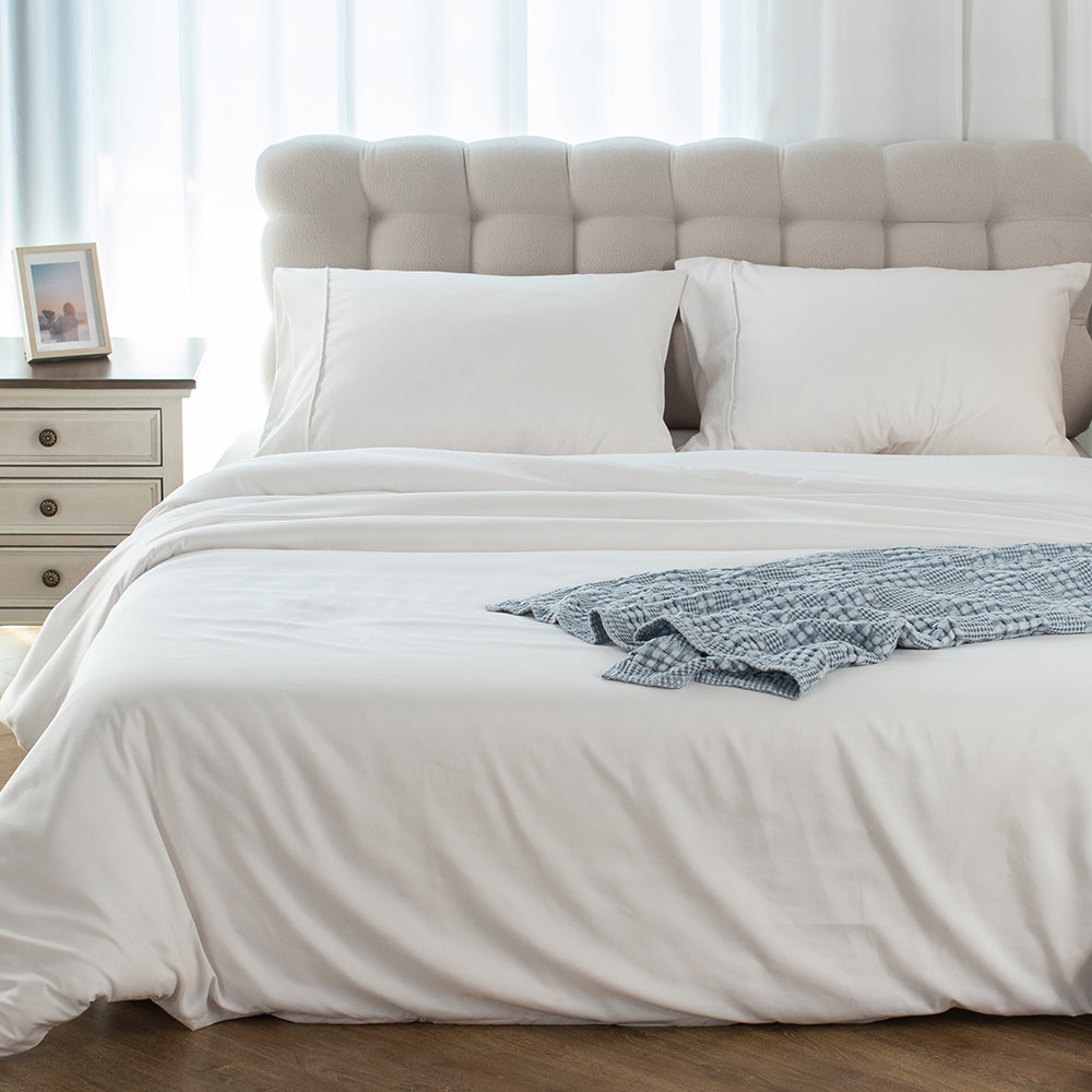 Lightweight Duvet Cover Set with Shams