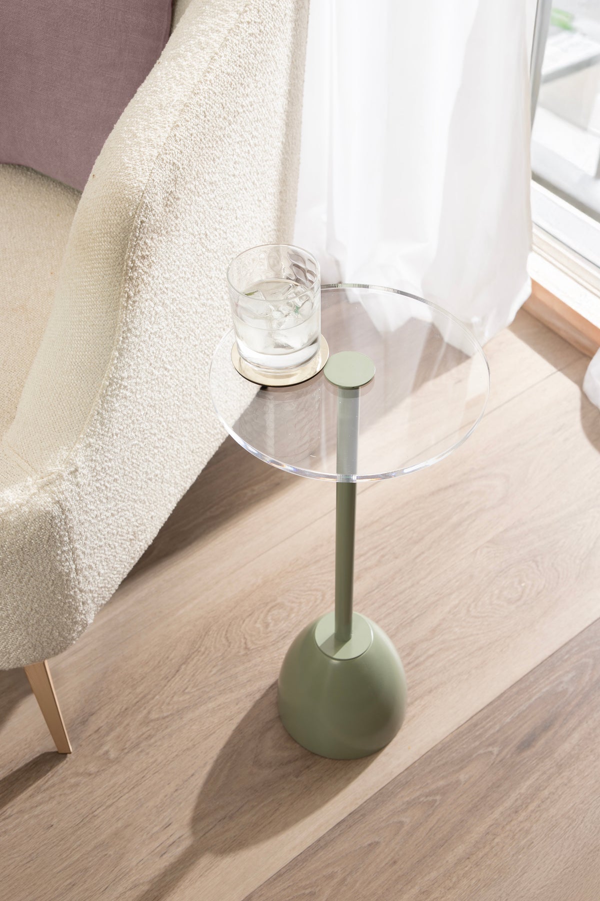 Amari Round Acrylic Drink Table
